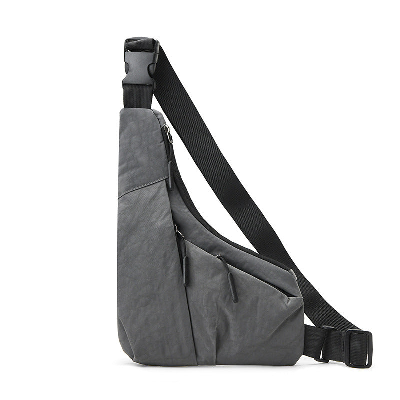 Close-fitting Triangle Bag